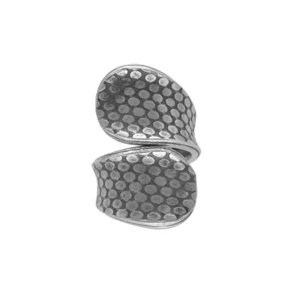 ANILLO PUNTOS ENVOLVENTE HECHO A MANO