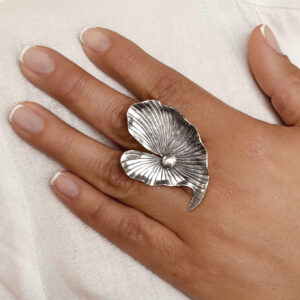 ANILLO AJUSTABLE HOJA HECHA A MANO