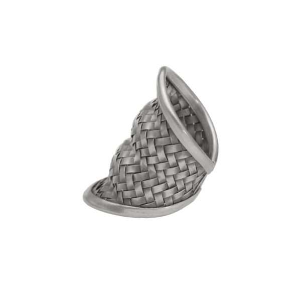 ANILLO AJUSTABLE TRENZADO CURVO HECHA A MANO - Imagen 2