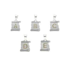 COLGANTE LETRA MEDIANA PERGAMINO ORO PLATA A-Z
