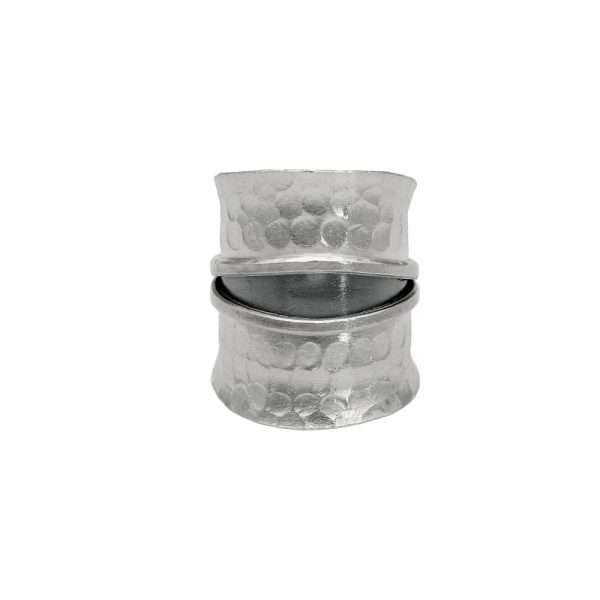 ANILLO AJUSTABLE MARTILLADO CENTRO ENVEJECIDO HECHO A MANO