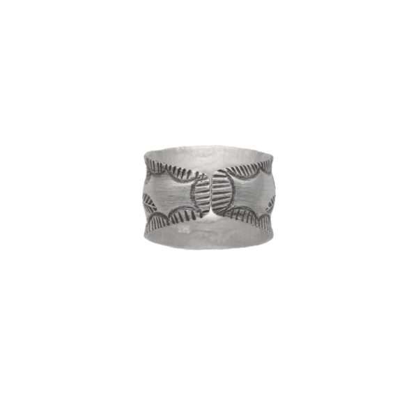 ANILLO AJUSTABLE FLOR DE LOTO HECHO A MANO - Imagen 2