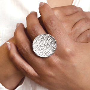 ANILLO AJUSTABLE CIRCULAR CÓNCAVO HECHO A MANO